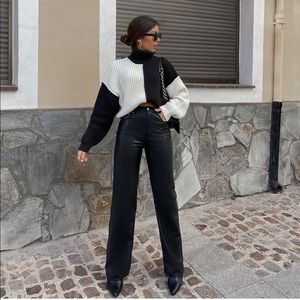 BLOGGERS FAVORITE NWT ZARA STRAIGHT LEG FAUX LEATHER PANTS